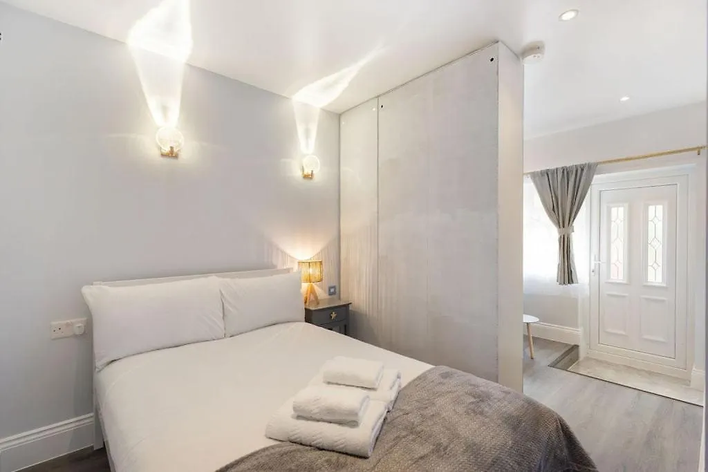 Guestready - Delightful Studio Near Canary Wharf Londyn